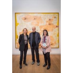 From left to right: director of the Whitechapel Gallery, Iwona Blazwick; writer Enrique Vila-Matas and deputy general director of la Caixa Banking Foundation, Elisa Durn.