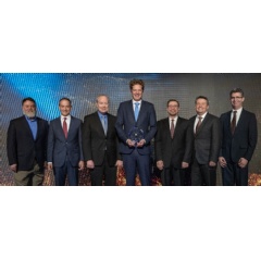 The team from ZEISS was delighted to receive Intels PQS Award.