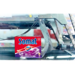Sustainable transport packaging for Somat products: The shrink film used in various European markets now contains more than 50 percent recycled material.
