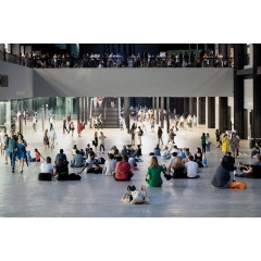  Tate, Uniqlo Tate Lates, photography Alex Wojcik