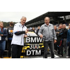 Spielberg (AUT). BMW M Motorsport, Race 17, Jens Marquardt (GER) BMW Motorsport Director and Gerhard Berger (AUT) Chairman of the ITR