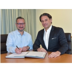 Ariel Cohen (l), Tamur Goudarzi Pour