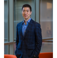 Dr. David R. Liu (Photo credit: Casey Atkins Photography, courtesy of Broad Institute)