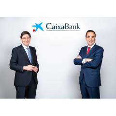 Jos Ignacio Goirigolzarri, CaixaBanks Chairman, and Gonzalo Gortazar, CEO