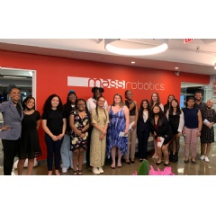 MassRobotics is a nonprofit that incubates startups in addition to many other networking, education, and industry-building initiatives. Pictured is a group from one of its educational programs.
Credits:
Courtesy of MassRobotics