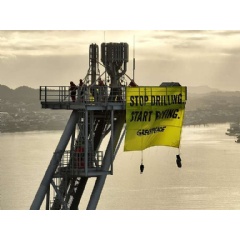 Activists arrive in Haugesund after a 13-day Occupation of Shell’s new Oil Platform.
Credit line: © Greenpeace / Matthew Kemp