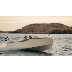 Bosch Engineering and X Shore announce a collaboration to improve the performance and efficiency of the electric drive system of the X Shore 1.
Credit “Picture: Bosch”