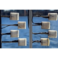 The device is an array of piezoelectric transducers that enables battery-free underwater communication.
Credits:
Image: Courtesy of the researchers