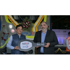 Shri Vinay Kumar Singh, MD NCRTC and Mr. Olivier Loison, MD, Alstom India at the ceremonial key handover of the first Meerut Metro trainset