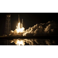 A SpaceX Falcon 9 rocket carrying the Dragon spacecraft lifts off from Launch Complex 39A at NASAs Kennedy Space Center in Florida, on the companys 29th commercial resupply services mission for the agency to the International Space Station.
SpaceX