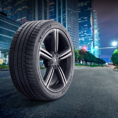 Tire Michelin Pilot Sport - Porsche E-Macan
Copyright:
 MICHELIN 2024