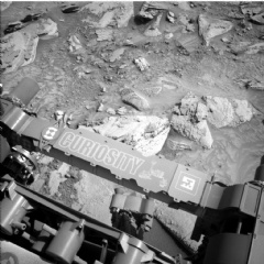 NASA’s Mars rover Curiosity acquired this image of its workspace, which includes some polygonal fracture features just to the left of the top center of the image.
NASA/JPL-Caltech