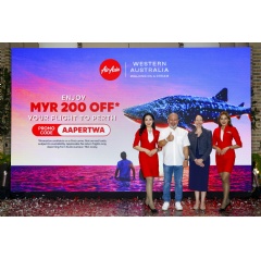 [Photo Caption: Dato’ Captain Fareh Mazputra, CEO of AirAsia Malaysia and Anneke Brown, Managing Director of Tourism Western Australia at an event at Botanica + Co at Bamboo Hills, Kuala Lumpur to commemorate a strategic partnership