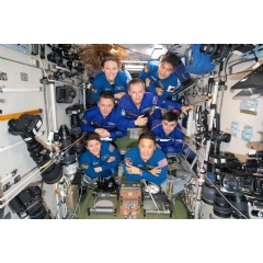 The seven-member Expedition 73 crew poses for a portrait. Clockwise from top left are, Nichole Ayers, Takuya Onishi, Alexey Zubritskiy, Jonny Kim, Anne McClain, Kirill Peskov, and Sergey Ryzhikov.
NASA