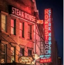 157 years of steaks and service at an iconic Manhattan restaurant