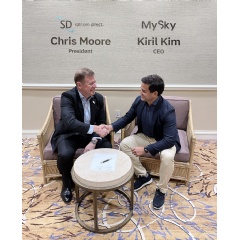 Chris Moore, president of Satcom Direct and Kiril Kim, CEO of MySky