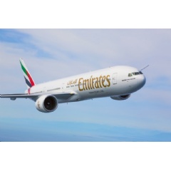 Emirates signs codeshare with Azuledit
Emirates Boeing 777-300ER photographed on August 17, 2015 from Wolfe Air Aviation’s Lear 25B.