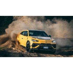 Lamborghini Urus Performante Dynamic Launch Vallelunga 2022