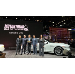 MOTOR TREND AWARD