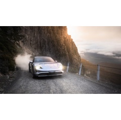 Taycan 4 Cross Turismo, 2023, Australia, Porsche AG

(see complete caption below)
