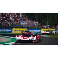 Porsche 963, Porsche Penske Motorsport (#5), Dane Cameron (USA), Michael Christensen (DK), Frederic Makowiecki (F), 2023, Porsche AG
