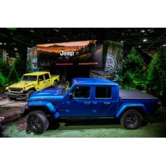 The new 2024 Jeep® Gladiator Mojave X, introduced at the 2023 Detroit Auto Show, features a standard FOX suspension with one-inch lift and 12-way power adjustable Nappa leather front seats (L). T(see complete caption below)