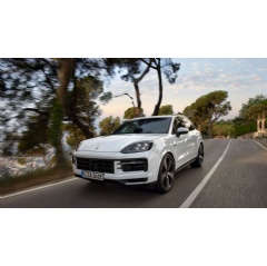 Cayenne S E-Hybrid, 2023, Porsche AG

(See complete caption below)