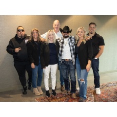 Photo I.D. (L-R): Manager Lorenzo Zenteno; UMGNs Lori Christian, Cindy Mabe, and Mike Harris; Louie TheSinger; UMGNs Chelsea Blythe and Rob Femia/Photo Credit: Chris Hollo