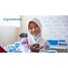Hyundai is committed to using mobility for the betterment of humanity, and we believe that education plays a pivotal role in shaping the next generation, especially in ASEAN countries, with its demographic bonus. (see complete caption below)