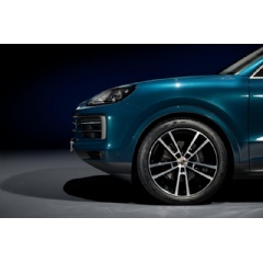 Pirelli P Zero Porsche Cayenne 2023 Detail