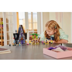 Photo: LEGO US