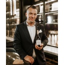 Gbor Becker, Head Sommelier at Four Seasons Hotel Gresham Palace Budapest, Awarded Service Professional of the Year at the Dining Guide Gala 2025