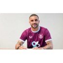 Clarets Complete Walker Signing