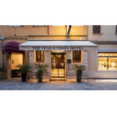 Image: Current exterior of The Venice Times