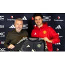 Transfer news: United sign Senne Lammens