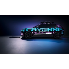 Prototype Cayenne Electric, One-box base plate, Porsche Wireless Charging, 2025, Porsche AG